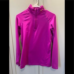 Nike Pro Combat Dri-Fit, Fitted Pull Over.